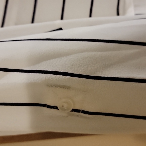 Maurices White Striped Button-Up Shirt - Picture 3 of 5